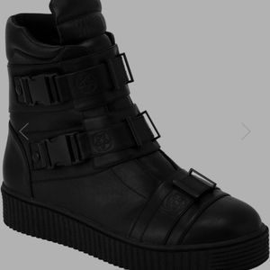 Killstar Briar Trainers  Size 8